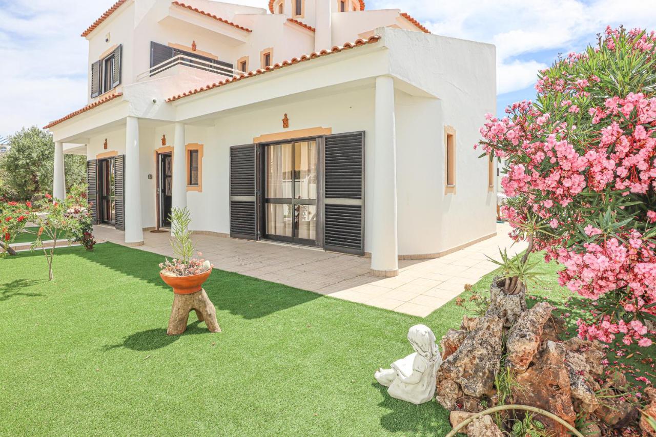 Villa Cesaltina - Gale - Swimming Pool - By Bedzy Αλμπουφέιρα Εξωτερικό φωτογραφία
